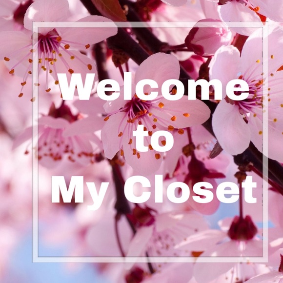 Meet your Posher, Sarah - Picture 1 of 4